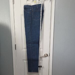 Wrangler Men's Straight Leg Blue Jeans